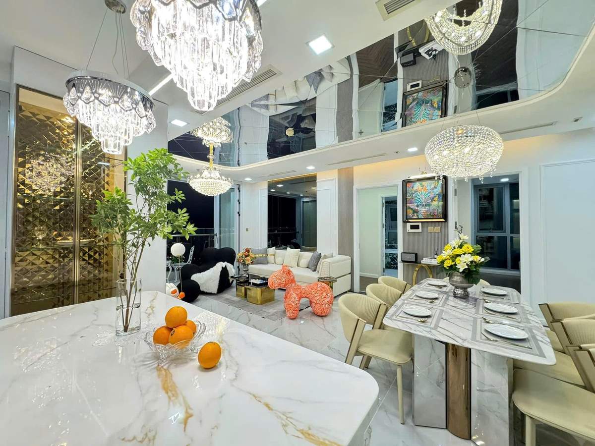 CN Căn hộ Vinhomes Central Park 4 4 Phòng Ngủ 150m2